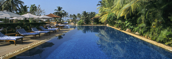 Отель Kenilworth Beach Resort and Spa 5*, в Гоа